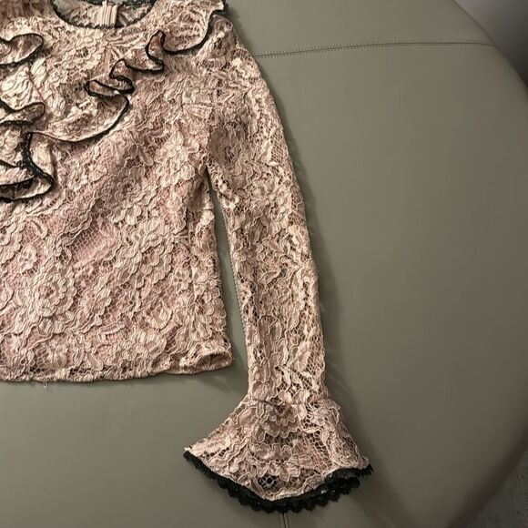 NWOT Alexis Addie Bell Sleeve Ruffle Lace Blouse in Blush/Black. Size XS. - Picture 6 of 9